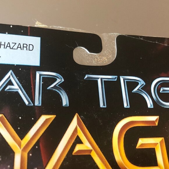 Unopened 1995 Star Trek Voyager Lt Tuvok With Accessories Playmates Collector - Picture 4 of 5